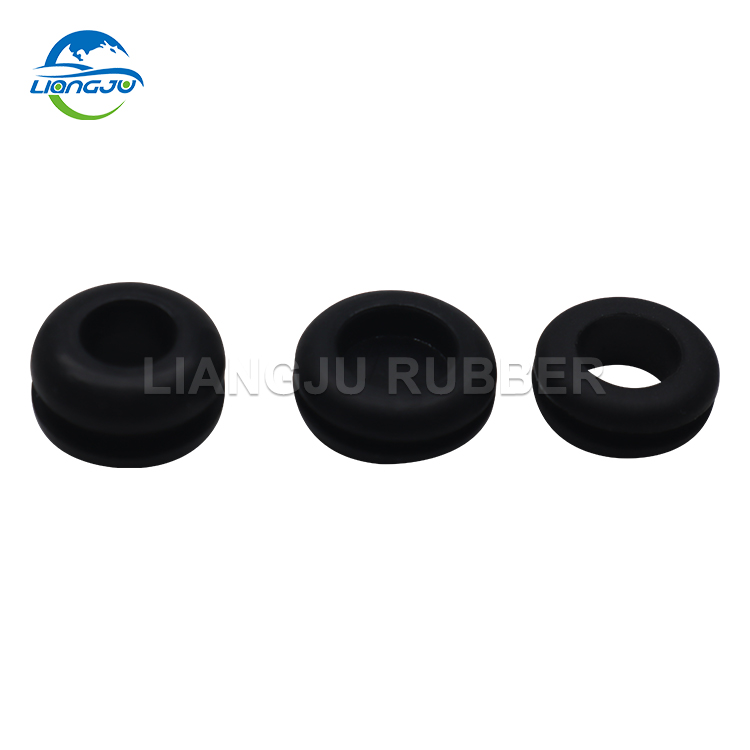 Untuk apa grommet karet digunakan?